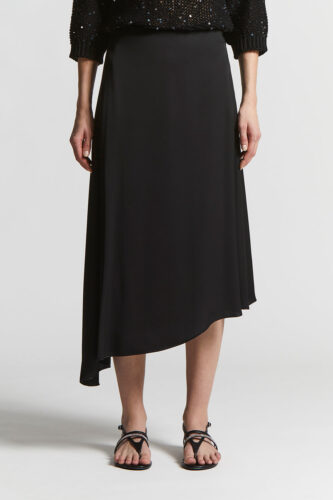 Peserico - Flared skirt in fluid viscose satin - Black